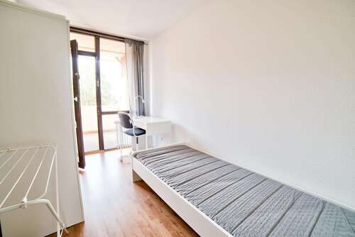 Foto - WG-Zimmer in Düsseldorf 609,00 € 9 m²