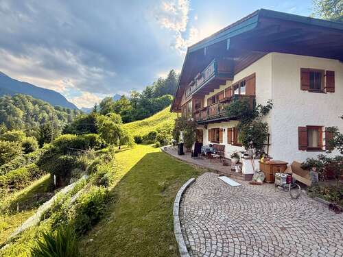 Foto - Wohnung zum Mieten in Bischofswiesen 2.400,00 € 220 m²