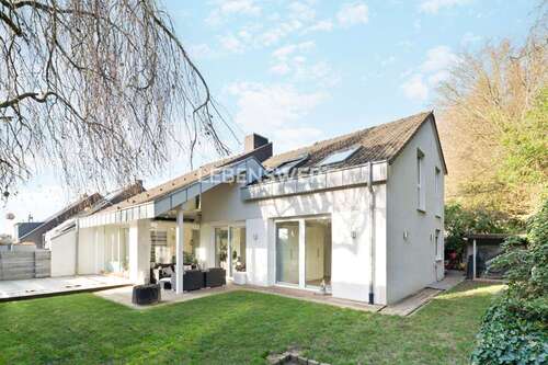 Foto - Haus zum Kaufen in Mettmann 1.195.000,00 € 243 m²