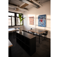 Büro in Berlin 200,00 € 4 m² - 200,00&nbsp;EUR Kaltmiete, ca.&nbsp; 4,00&nbsp;m&sup2; in Berlin (PLZ: 10997)
