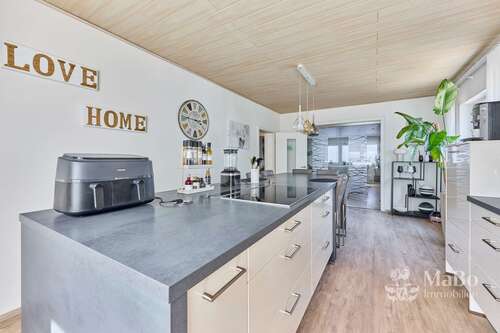 Foto - Haus zum Kaufen in Annweiler 789.000,00 € 370 m²