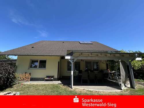 Foto - Haus zum Kaufen in Wissen 299.000,00 € 160 m²