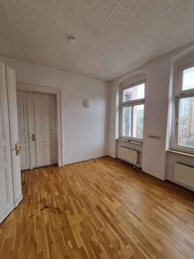 Foto - Wohnung zum Mieten in Halle (Saale) 200,00 € 14 m²