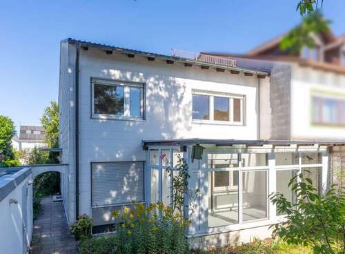 Foto - Haus zum Kaufen in Gilching 779.000,00 € 170 m²