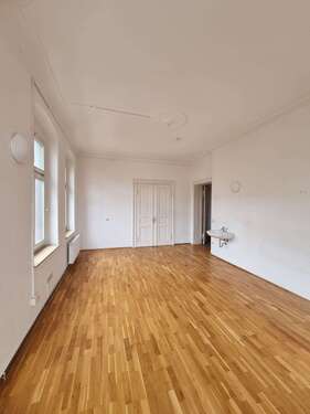 Foto - Wohnung zum Mieten in Halle (Saale) 300,00 € 28 m²