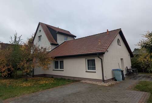 Foto - Haus zum Kaufen in Bärenklau 290.000,00 € 173 m²