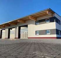 Halle in Hollfeld 2.200,00 € - 2.200,00 EUR Kaltmiete, in Hollfeld (PLZ: 96142)