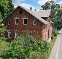 Haus zum Kaufen in FalkensteinVogtland 120.000,00 € 200 m² - Falkenstein/Vogtland