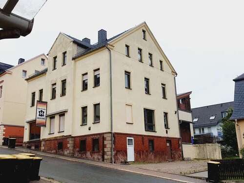 Foto - Haus zum Kaufen in Oelsnitz 149.000,00 € 375.18 m²