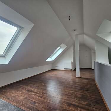 Foto - Wohnung zum Mieten in Neuss 842,00 € 84.95 m²