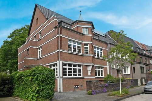 Foto - Haus zum Kaufen in Duisburg 1.365.000,00 € 342 m²
