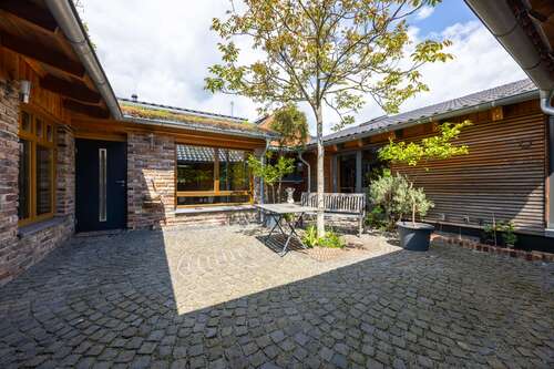 Foto - Haus zum Kaufen in Neuss 769.000,00 € 200 m²