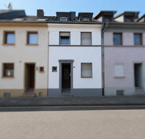 Haus zum Kaufen in Euskirchen 199.000,00 € 90 m²