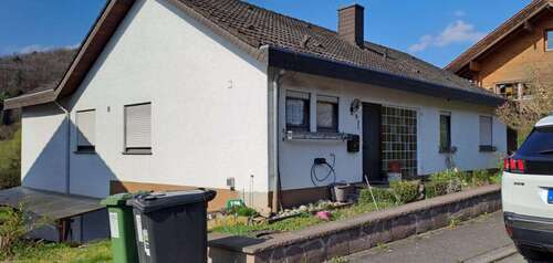 Foto - Haus zum Kaufen in Waldrohrbach 324.000,00 € 150 m²