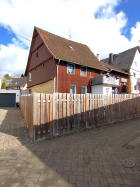 Foto - Haus zum Kaufen in Löhnberg Ortsteil Niedershausen 176.000,00 € 170 m²