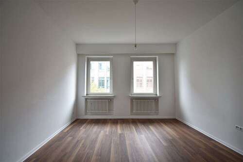Foto - Wohnung zum Mieten in Oberhausen 1.165,00 € 109.07 m²