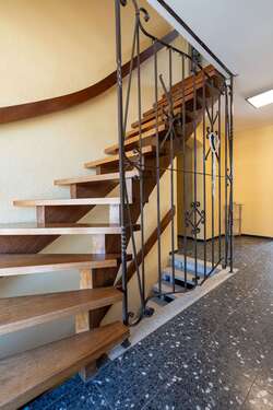 Foto - Haus zum Kaufen in Mühlacker 640.000,00 € 180 m²