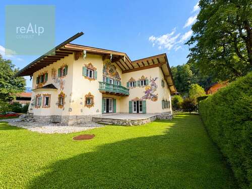 Foto - Haus zum Kaufen in Garmisch-Partenkirchen 1.789.000,00 € 281 m²