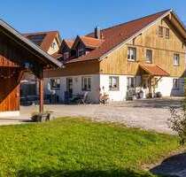 Haus zum Kaufen in Argenbühl Ratzenried 588.000,00 € 295 m² - Argenbühl / Ratzenried