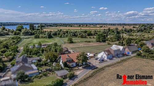 Foto - Haus zum Kaufen in Emmerich am Rhein 549.000,00 € 305 m²