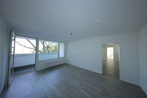 Foto - Wohnung zum Mieten in Köln 900,00 € 77 m²