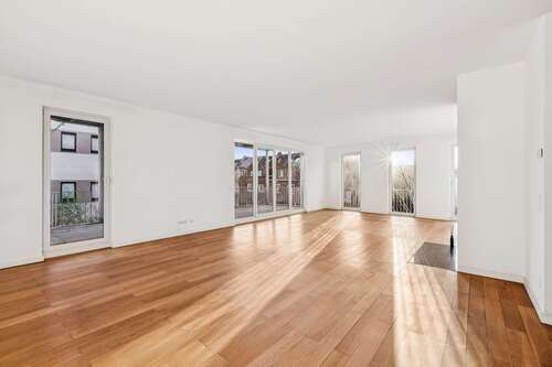 Foto - Wohnung zum Kaufen in Düsseldorf - Oberkassel 1.890.000,00 € 187 m²