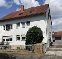 Haus zum Kaufen in Altrip 770.000,00 € 242.26 m²