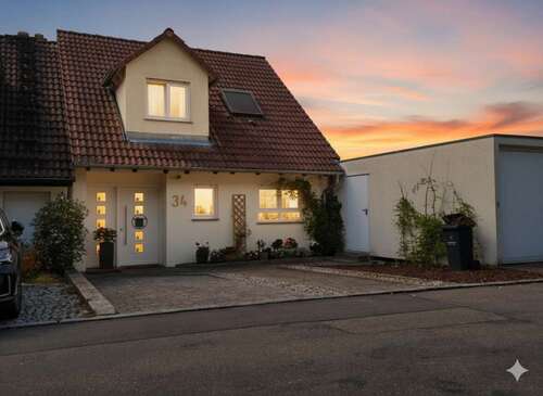 Foto - Haus zum Kaufen in Holzgerlingen 998.000,00 € 241 m²