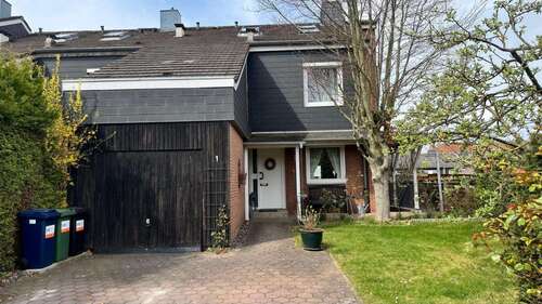 Foto - Haus zum Kaufen in Salzgitter- Bad 270.000,00 € 156 m²