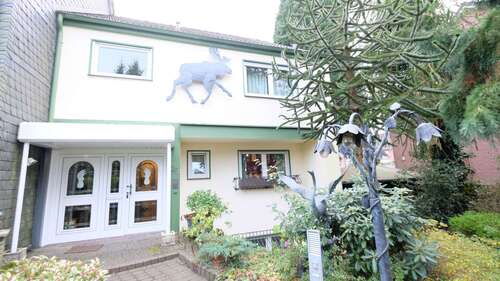 Foto - Haus zum Kaufen in Remscheid 690.000,00 € 275.48 m²