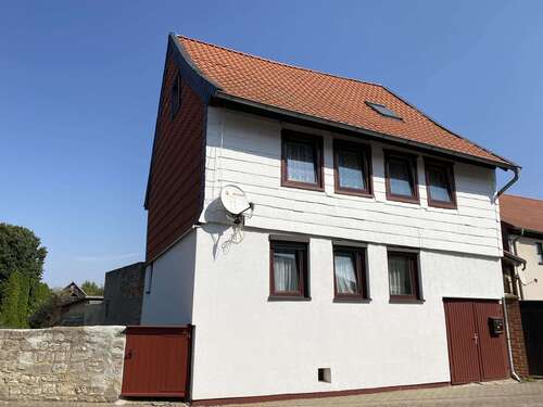 Foto - Haus zum Kaufen in Veltheim 60.000,00 € 98.42 m²