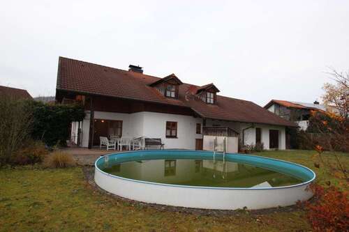 Foto - Haus zum Kaufen in Simbach am Inn 440.000,00 € 144 m²