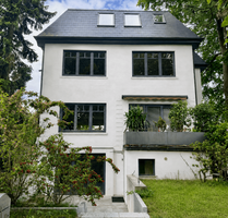 Haus zum Kaufen in Hamburg 2.250.000,00 € 346 m²