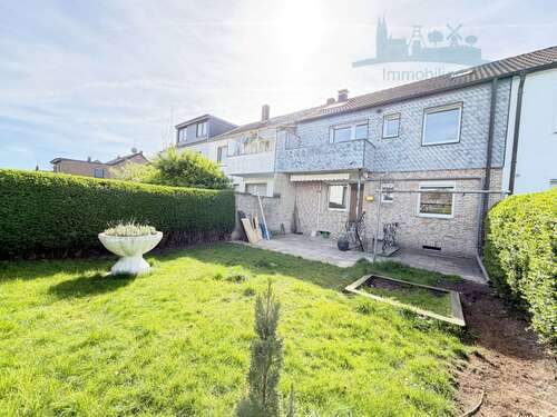 Foto - Haus zum Kaufen in Oberhausen Klosterhardt-Nord 299.000,00 € 94.3 m²