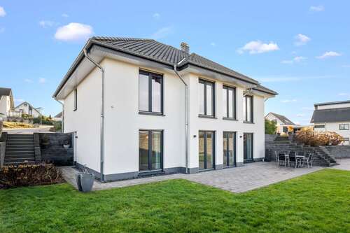 Foto - Haus zum Kaufen in Olpe 869.000,00 € 196.82 m²