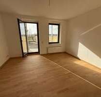 Wohnung zum Kaufen in Reichenbach 62.000,00 € 81 m²