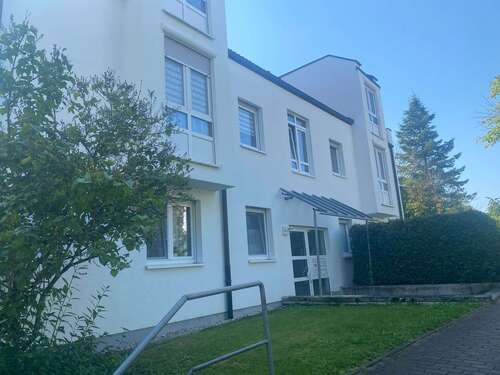 Foto - Wohnung zum Mieten in Halle (Saale) 850,00 € 100 m²
