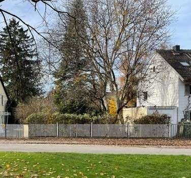 Foto - Grundstück zu verkaufen in München 990.000,00 € 544 m²