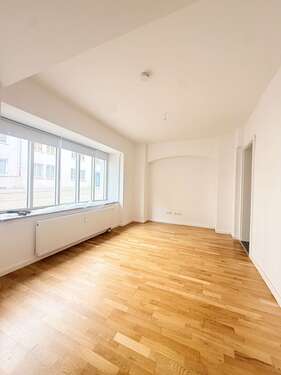 Foto - Wohnung zum Mieten in Stuttgart 550,00 € 19 m²
