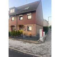 Haus zum Kaufen in Oberhausen 360.000,00 € 120 m²