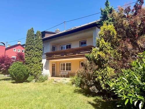 Foto - Haus zum Mieten in Freilassing 3.750,00 € 267 m²
