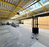 Halle in Tamm 2.702,00 € 386 m²