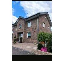 Haus zum Kaufen in Versmold 542.000,00 € 250 m²