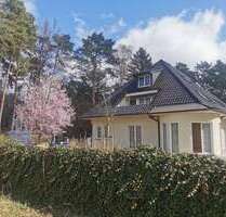 Haus zum Kaufen in Falkensee 850.000,00 € 261.07 m²