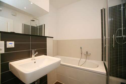Foto - Wohnung zum Mieten in Leipzig 803,00 € 61.75 m²