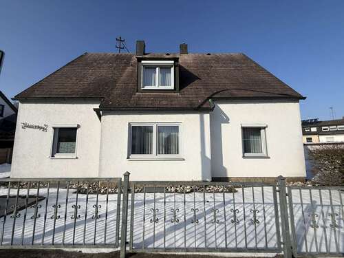 Foto - Haus zum Kaufen in Mitterteich 189.000,00 € 144 m²