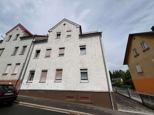 Foto - Haus zum Kaufen in Arzberg 90.000,00 € 190 m²