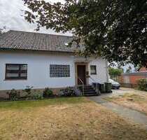 Haus zum Kaufen in Wendeburg 175.000,00 € 140 m²