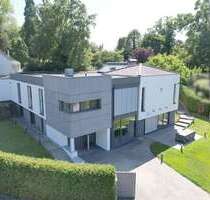 Haus zum Kaufen in Sankt Augustin 1.650.000,00 € 424.83 m²