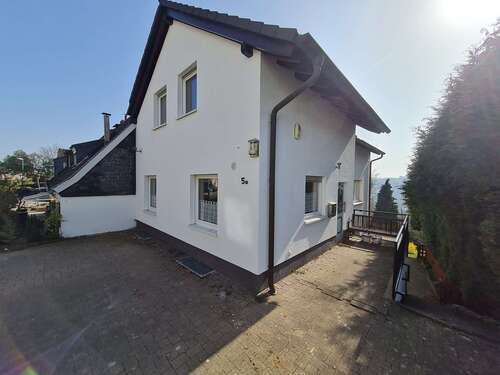 Foto - Haus zum Kaufen in Velbert 649.000,00 € 201.1 m²